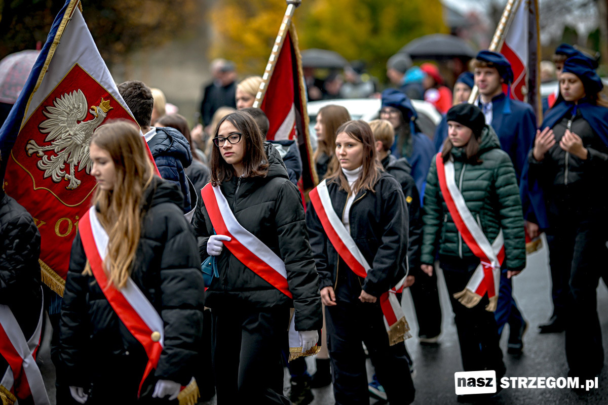„Bez wspólnoty przegramy” – burmistrz Strzegomia z przesłaniem w Święto Niepodległości [FOTO] 